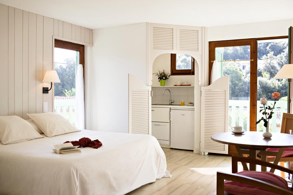 La Pinede Hotell Amélie-les-Bains-Palalda Eksteriør bilde